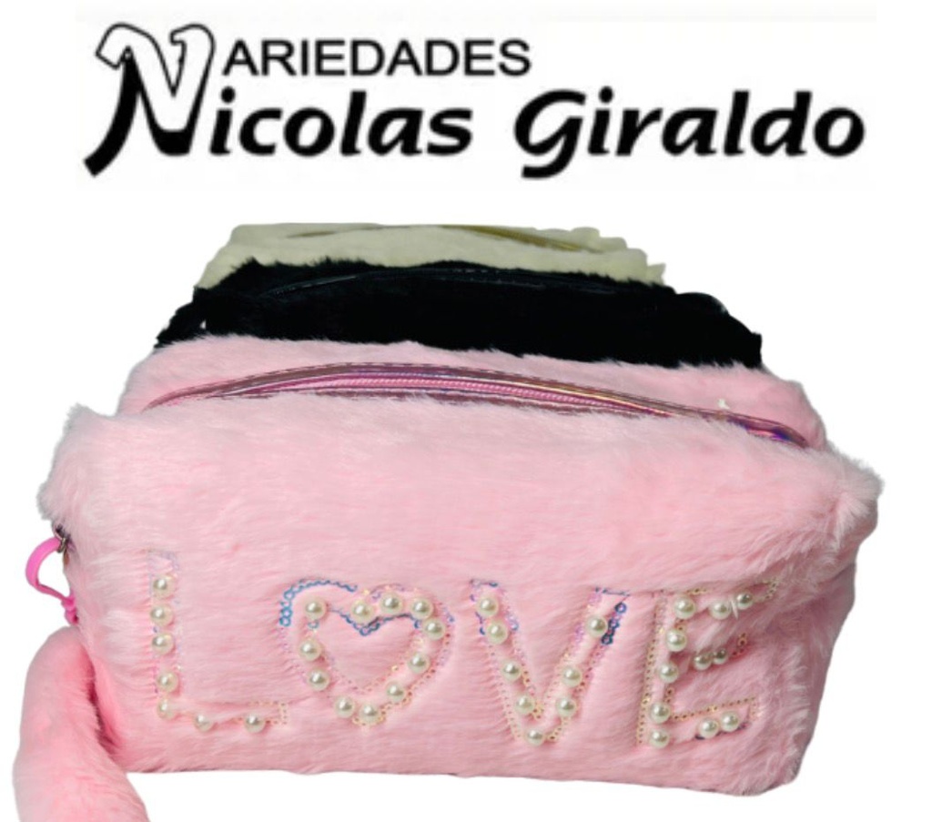 Cosmetiquera dama peluda